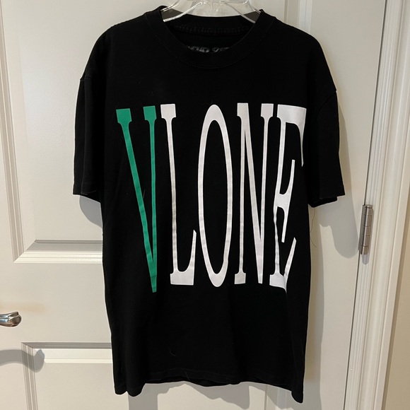 VLONE Black and Green Short Sleeve Tee